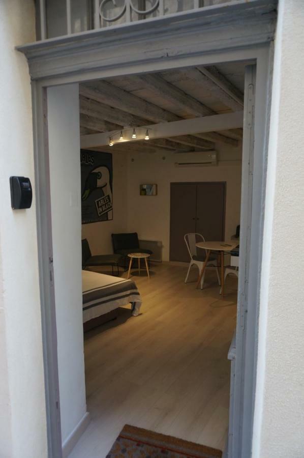 Ferienwohnung Studio Typique Et Cosy Climatise. Arles Exterior foto